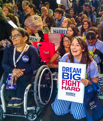 Warren supporters wait