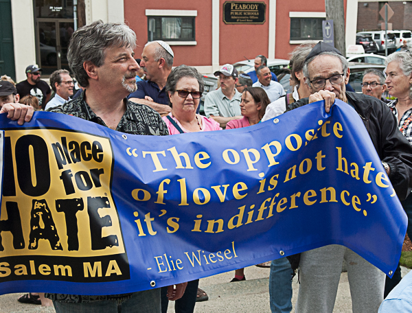 Jeff Cohen displays banner of Salem "No Place for Hate" in support of rally